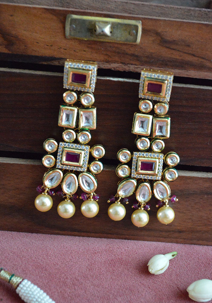 Red Gold Toned Kundan Necklace Set with Pearl Droplets