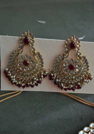 Red Gold Toned Kundan Necklace Set